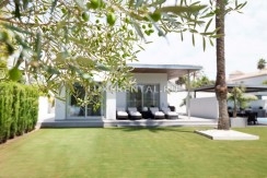 villa_rent_paraiso_barronal_garden_house