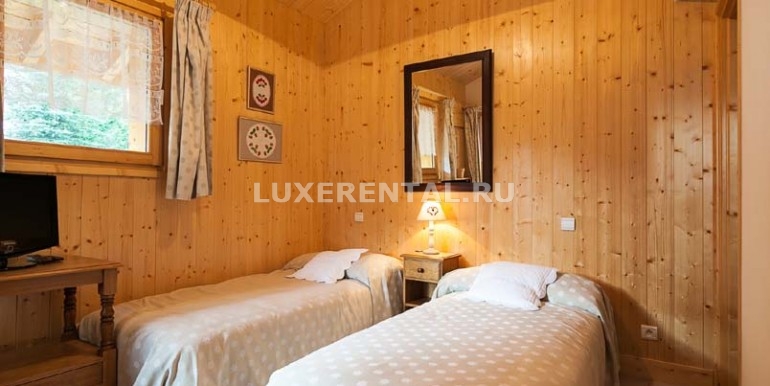 CHALET FENIERE GB-022