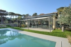 Вилла во Франции