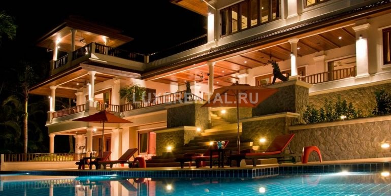 oriole_villa_holiday_phuket_pool_night_5