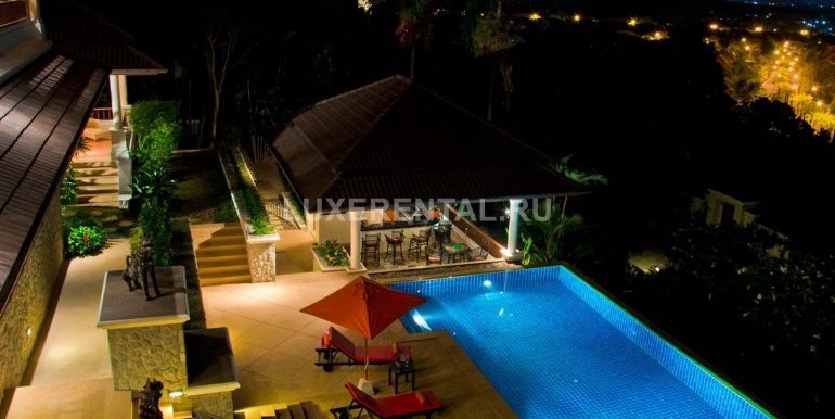 oriole_villa_holiday_phuket_pool_night_9