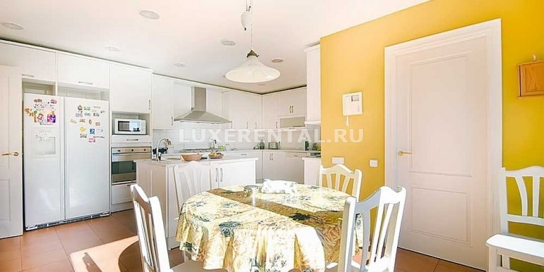 Kupit dom v Ispanii v prigorode Barselony v Teye - N3509 - vikmar-realty.ru