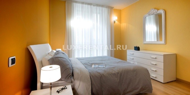 rent-milan-apartment-juliet-bedroom-Milan (1)