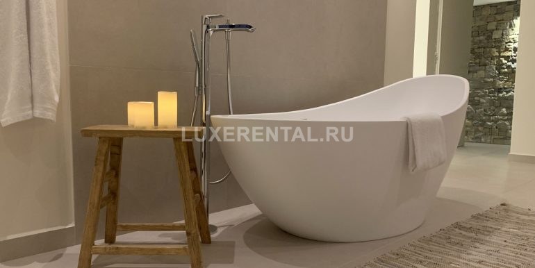 Master-Bathroom-2