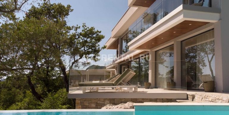Pool-with-big-terrace-Boka-Bay-3