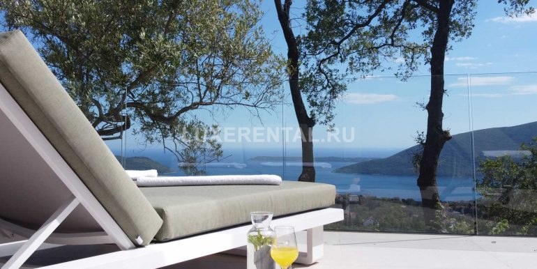 Sunny-Terrace-Boka-Bay