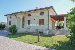 Villa Benigni esterni fortedeimarmivillas09