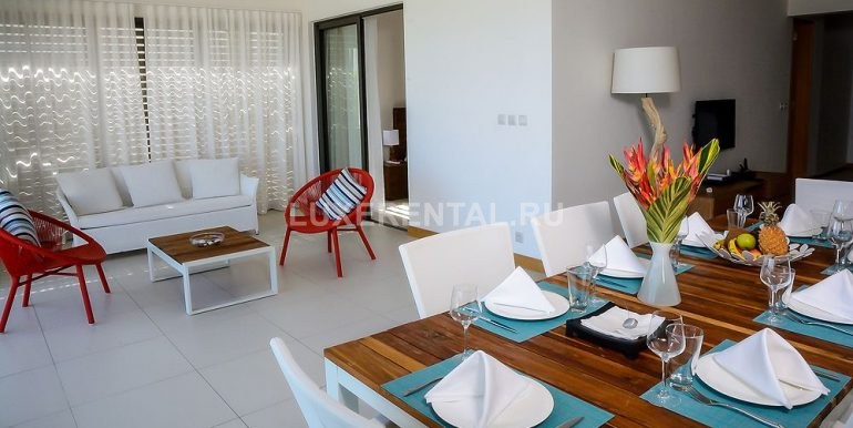 beachfront-3-bedrooms---living-and-dining-room_14529625567_o_1