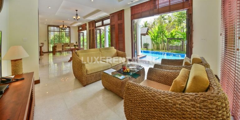 Furama-Three-Bedroom-Pool-Villa-04-1170x563