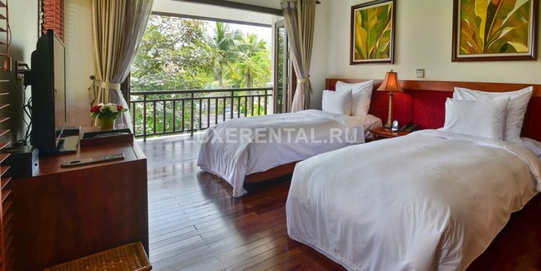 Furama-Three-Bedroom-Pool-Villa-10-1170x563